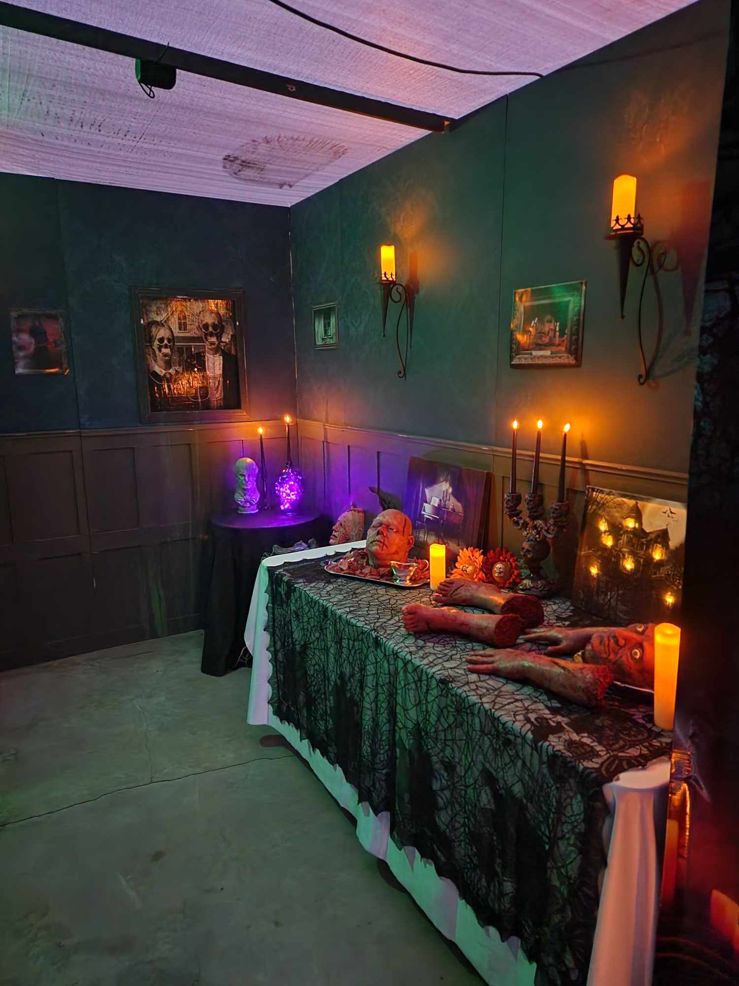 Table Haunt 1